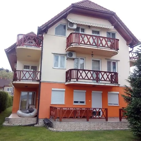 Szentmihalyi Balatonboglár